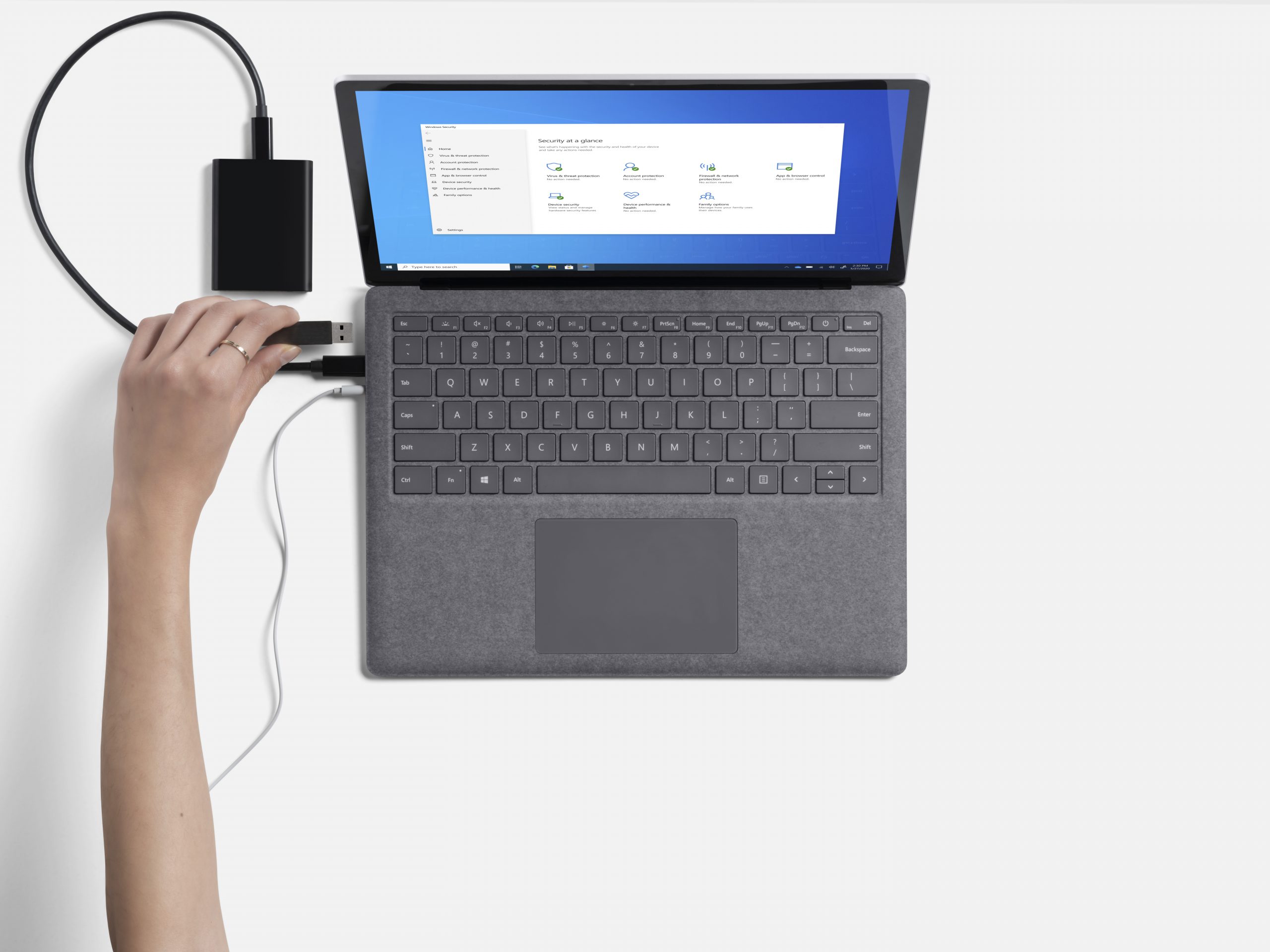 Surface Laptop 4 Connections